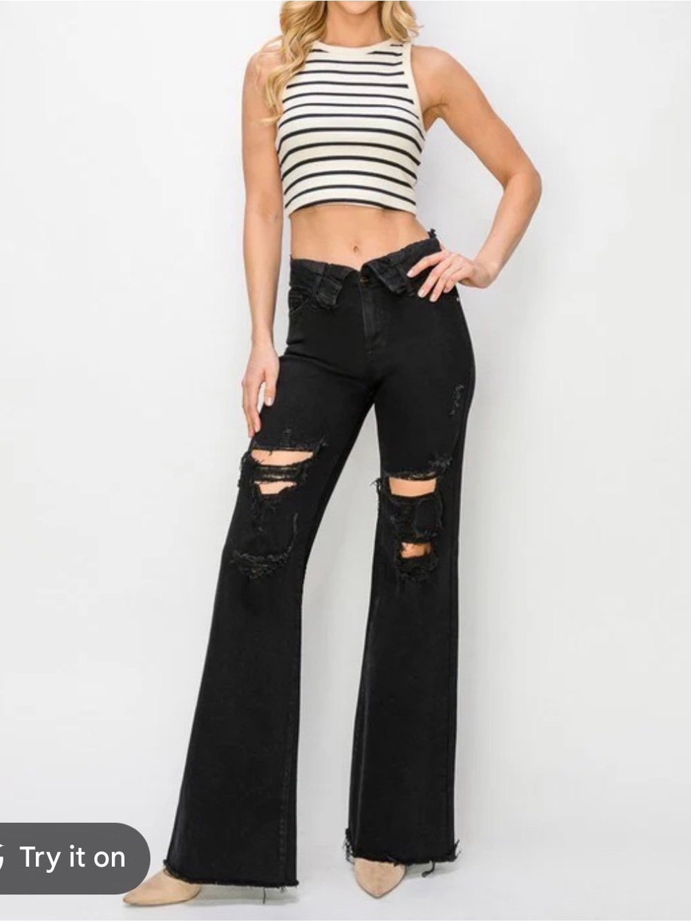 Risen Women’s Black Straight Distressed Jeans